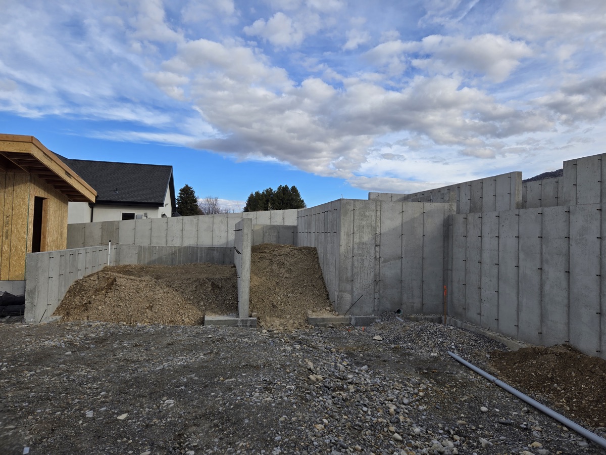 Concrete foundation and retaining walls
